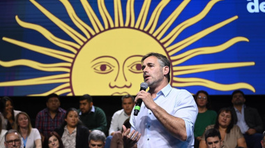 Achával: "Tenemos que desarrollar un proyecto de país federal, productivo y nacional"