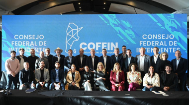Achával participó del encuentro federal de intendentes y destacó el rol de los municipios ante la crisis