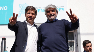 Kicillof se muestra con trabajadores y cierra el primer Consejo Bonaerense del Trabajo