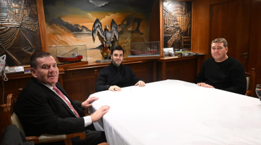 Mar del Plata y Chubut buscan fortalecer la industria pesquera y la actividad naval