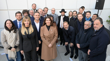 Intendentes bonaerenses participaron en AMIA del Encuentro Federal por la Memoria