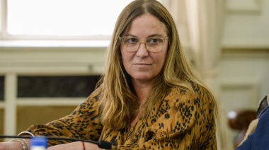 Valeria Arata: "Mientras Milei remata las viviendas del Procrear, la gestión municipal abandona a las familias"