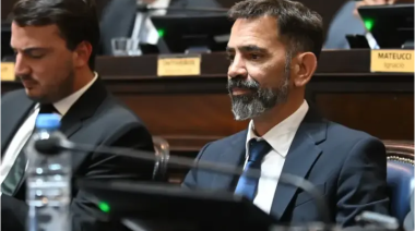 Diputado libertario busca impedir que las multas bloqueen la renovación del registro de conducir