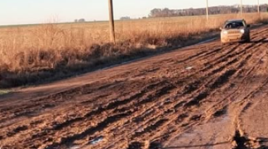 Salto: los fieles no pudieron marchar por San Cayetano porque la calle estaba intransitable