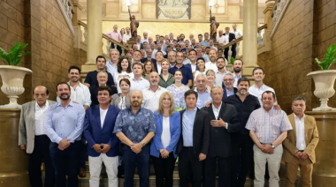 Asoma una nueva estrategia para modificar la ley de reelecciones indefinidas de los intendentes