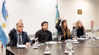 Legislatura: Avanzan proyectos para proteger a los estudiantes en el entorno escolar y digital
