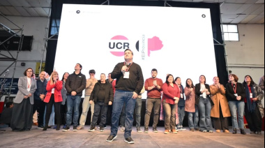 Abad gana poder, mueve el tablero radical y mira cada vez más cerca a Santilli