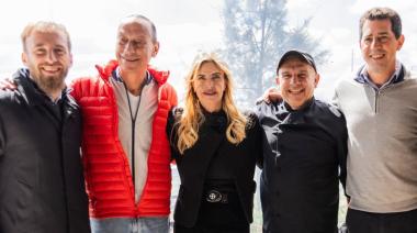 La Liga de Intendentes mueve fichas: foto con Wado y agenda con el campo