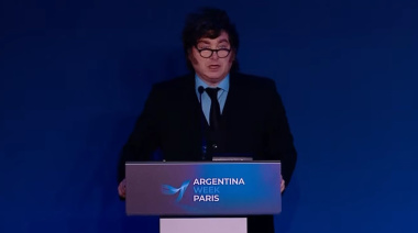 “Ni el vendedor de monorrieles de Los Simpson se animó a tanto”: Diputado cruzó a Milei