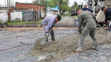 Lanús avanza con las obras de urbanización y recuperación de espacios verdes en Valentín Alsina