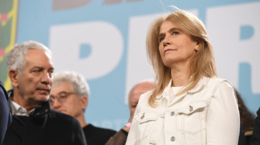 Magario llamó a la unidad del peronismo: “Levantémonos y empecemos a caminar”