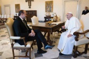 Bahía Blanca: Susbielles se reunió con el Papa y bregaron por un distrito con “diálogo y unidad”