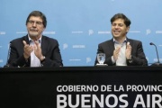 Kicillof homenajea a los docentes y muestra los 230 establecimientos educativos que inauguró