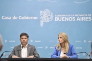 Axel Kicillof le respondió a Javier Milei: "Avanza con el sueño autoritario de intervenir la Provincia"