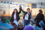 Mayra y CFK cerraron la campaña: “Tenemos que defender el futuro de Quilmes, la provincia y la argentina”