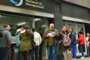 La Defensoría le exigió aclaraciones a la ANDIS tras suspender la auditorías a pensiones por discapacidad