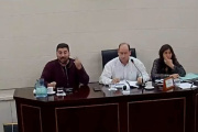 Un intendente fue a la sesión del HCD y denunció “un pacto destituyente” entre Fuerza Patria y LLA