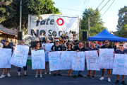 Trabajadores de FATE van a la Legislatura para impulsar el proyecto de ley “ocupación temporánea”