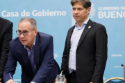 Le arma a Kicillof en las provincias del interior y fue reconocido con puesto en el Banco Provincia