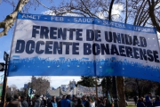 Paritarias docentes: los gremios calificaron de “insuficiente” la propuesta de Kicillof