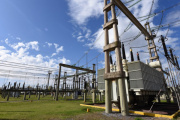 La desregulación eléctrica de Milei en la mira: un proyecto busca frenar el desfinanciamiento de las municipios