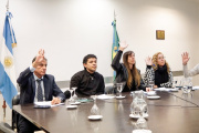 Legislatura: Avanzan proyectos para proteger a los estudiantes en el entorno escolar y digital