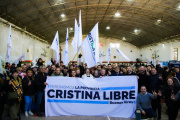 Santa María llega a La Plata bajo la consigna “Cristina Libre” y agita el avispero peronista