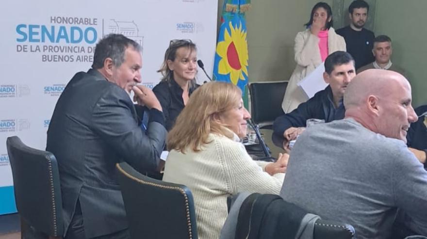 Malena cuestionó a la Secretaria Legislativa del Senado y dio inicio a los debates electorales